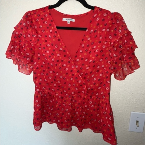 NWOT Madewell Tiered Sleeve Red Peplum Top In Metallic Prairie Posies SIZE 6 - Picture 6 of 12